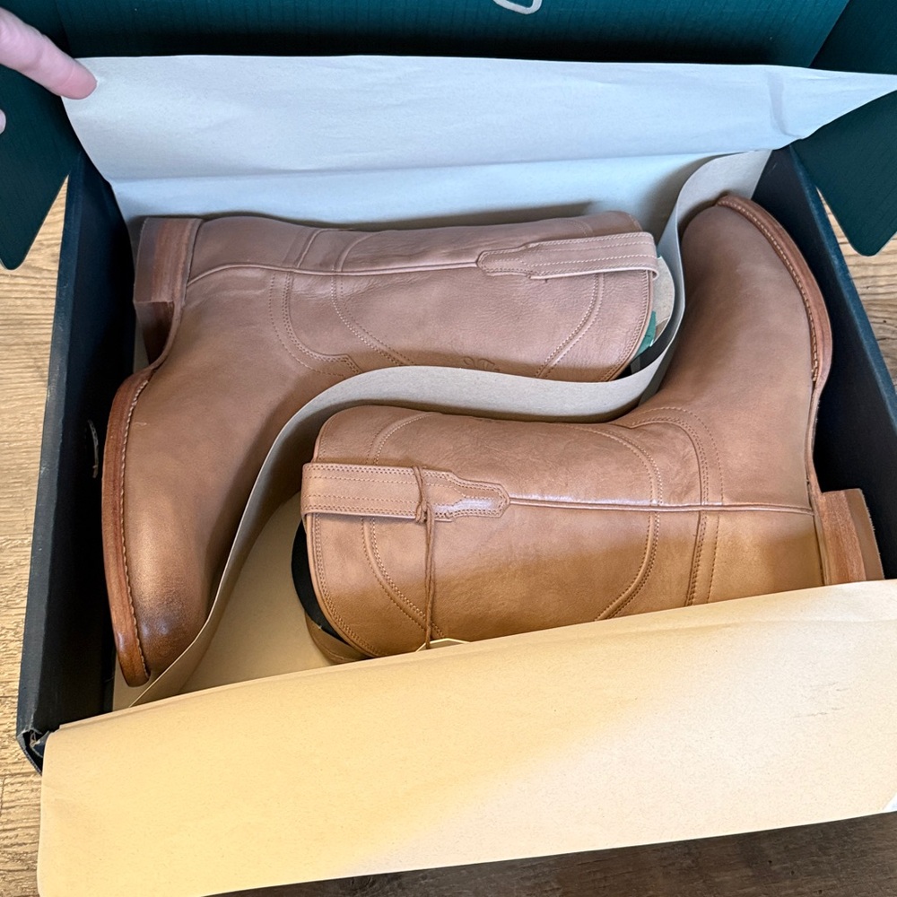 Men’s Tecovas “The Earl” Light Tan Calf, Size 12.5 EE - limited Shiner run- NEW